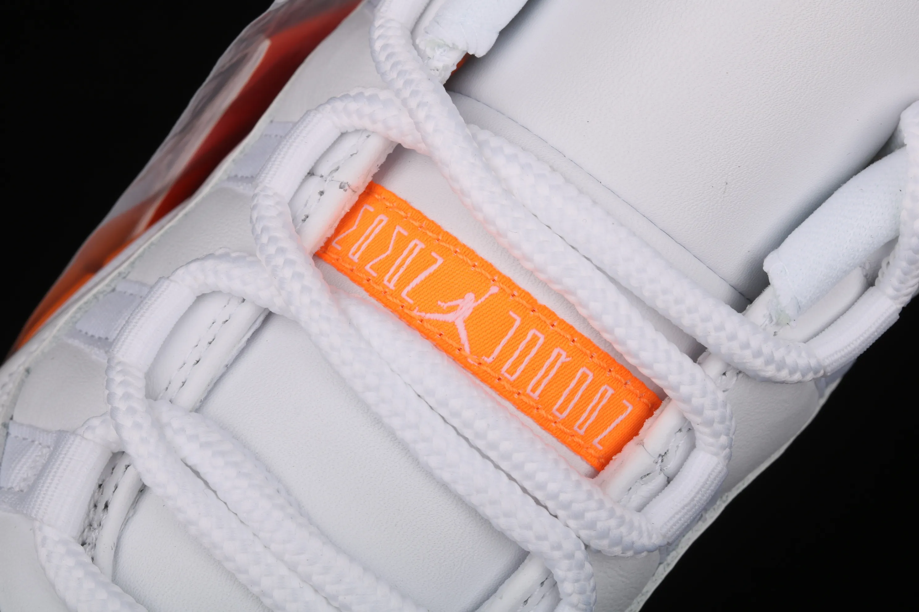 All categories Air Jordan Jordan series basketball shoes Air Jordan 11 pure original version Air Jordan 11 Bright Citus AJ11 Joe 11 white orange low-top basketball shoes AH7860-139